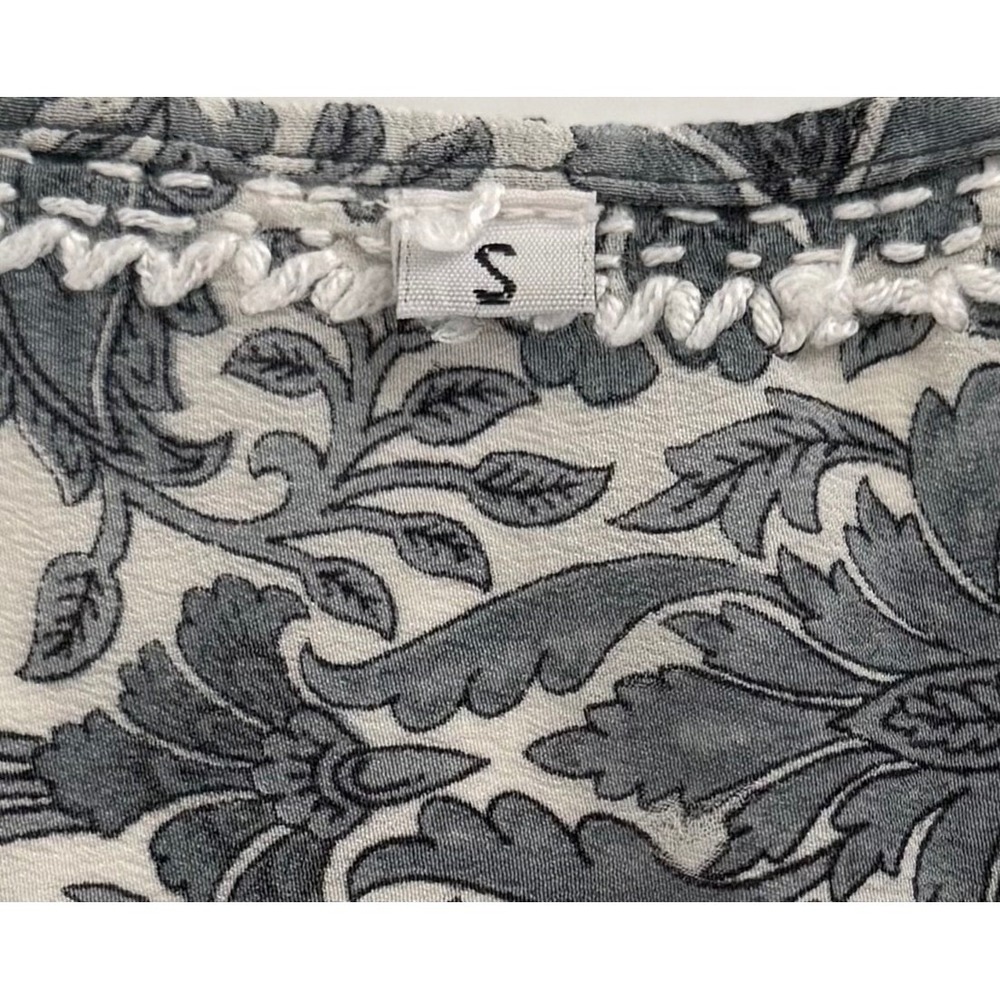 Boho Luxe Floral ‎ Silk Tunic Embroidered Artisan Top S Relaxed Fit Art to Wear - Picture 10 of 14